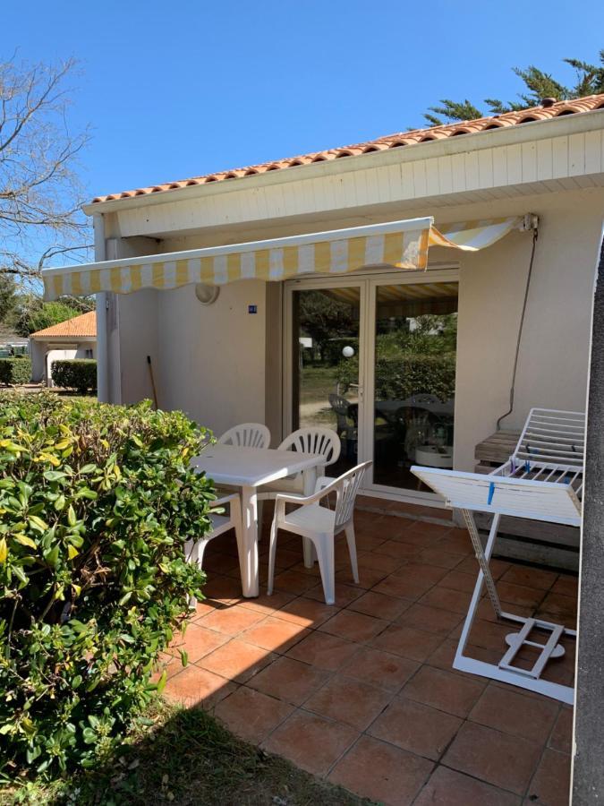 Maisonnette La Coti H5 Avec Piscine Interieure Chauffee, A 400 M De La Plage Et Menage De Fin Sejour Compris Saint-Georges-d'Oleron Eksteriør bilde